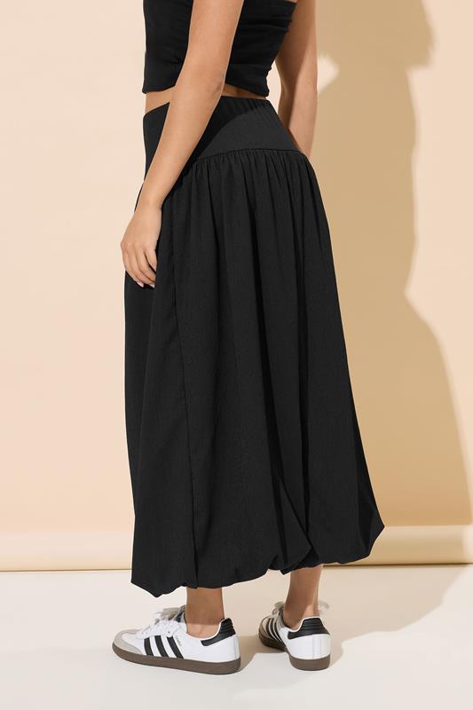 PixieGirl Petite Women's Black Bubble Hem Maxi Skirt | PixieGirl 2