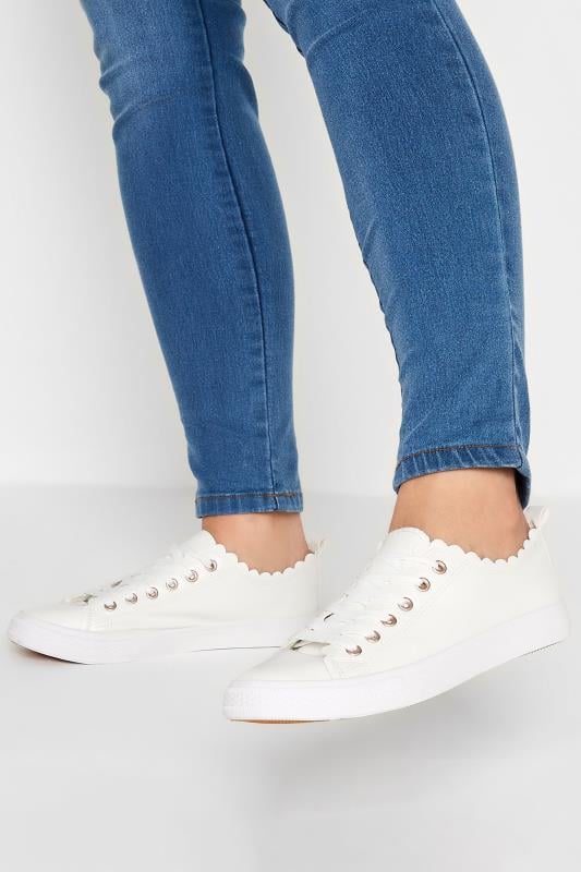 Plus Size  Yours White Scalloped Edge Trainers In Wide E Fit