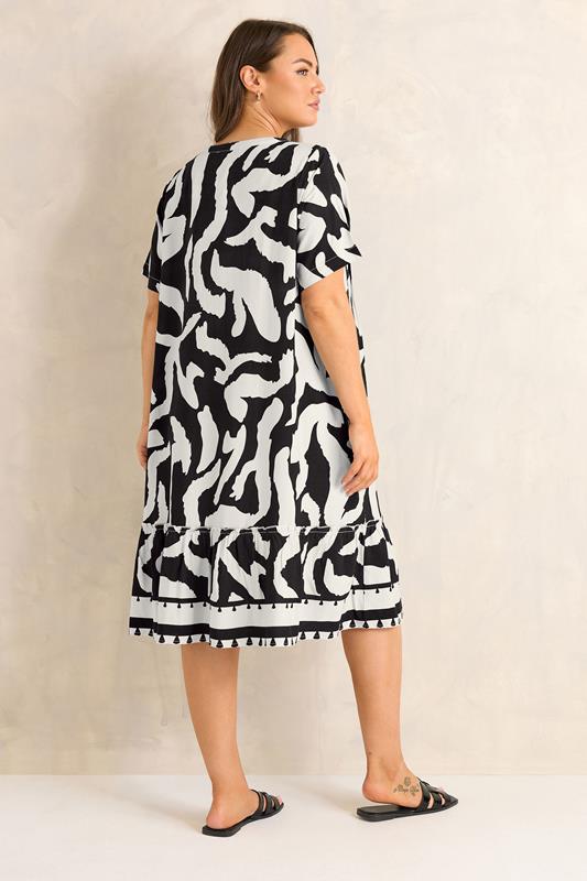 EVANS Plus Size Black Abstract Pintuck Dress | Evans 4