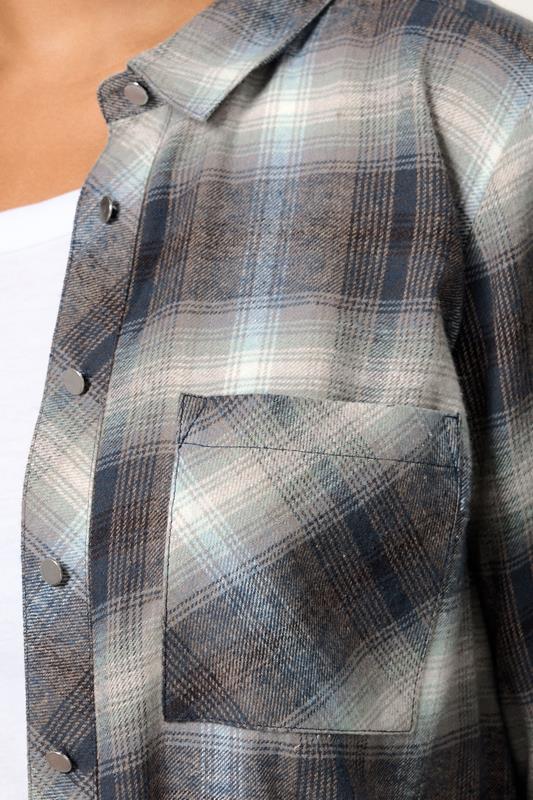 YOURS Plus Size Blue Check Boyfriend Shirt | Yours Clothing 5