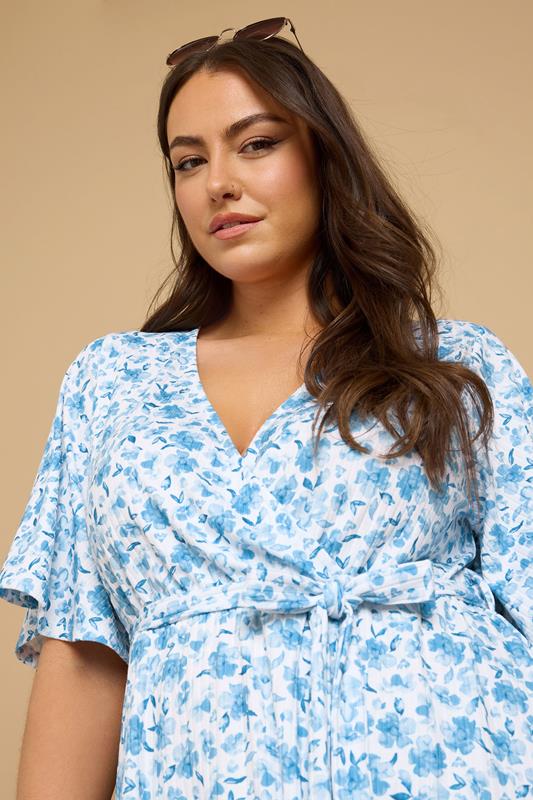 YOURS Plus Size Blue Floral Print Ribbed Wrap Top | Yours Clothing 4