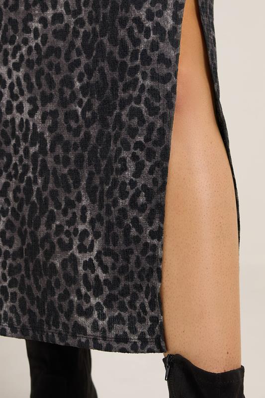 YOURS Plus Size Grey Leopard Print Textured Tube Skirt | Yours Clothing 4