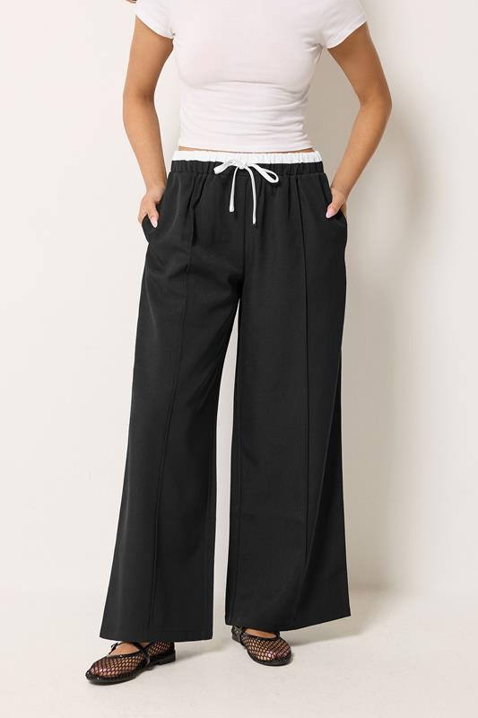 PixieGirl Petite Women's Black Contrast Pintuck Wide Leg Trousers | PixieGirl 1