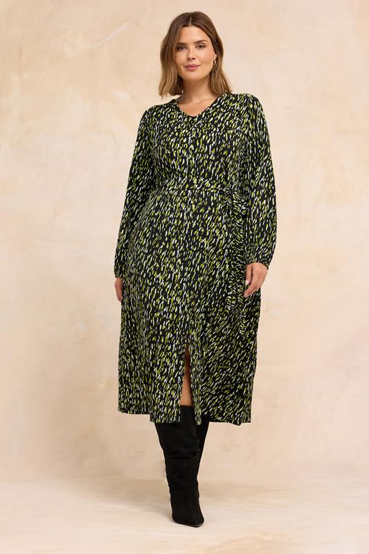 EVANS Plus Size Black Abstract Print Split Front Dress | Evans 1