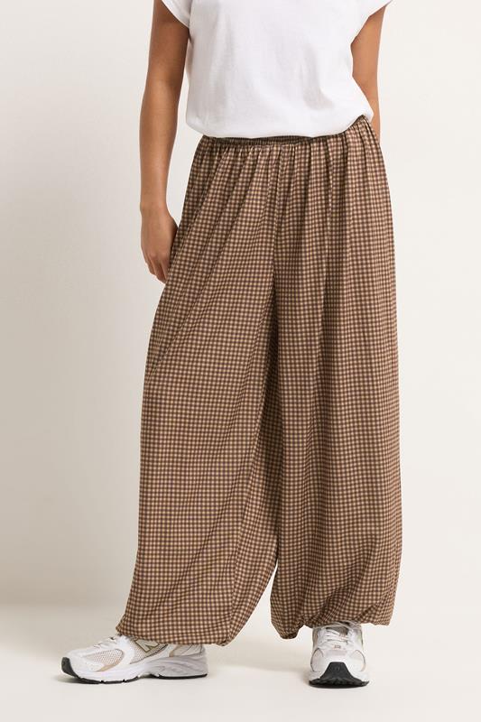 PixieGirl Petite Women's Brown Gingham Balloon Trousers | PixieGirl 1