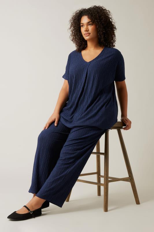 EVANS Plus Size Navy Blue Plisse Wide Leg Trousers | Evans 2