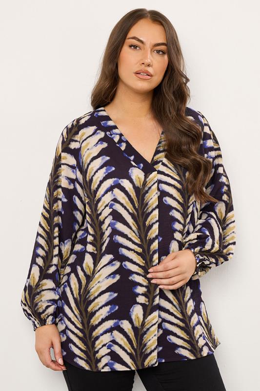 EVANS Plus Size Midnight Blue Leaf Print Pleat Front Blouse | Evans 1