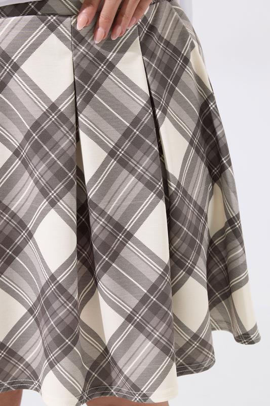 LIMITED COLLECTION Plus Size Natural Brown Check Pleated Skirt | Yours Clothing 4