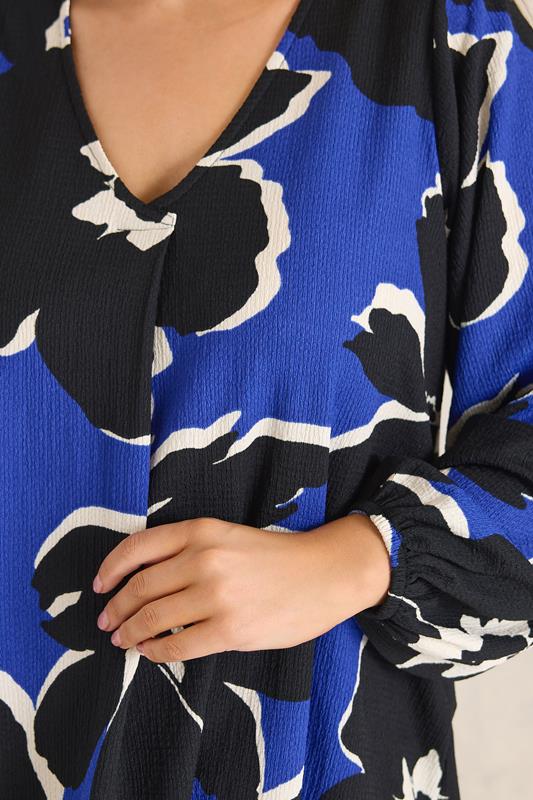 EVANS Plus Size Black & Blue Floral Pleat Front Blouse | Evans 4