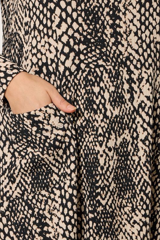 EVANS Plus Size Black Animal Markings Pocket Detail Dress | Evans 4