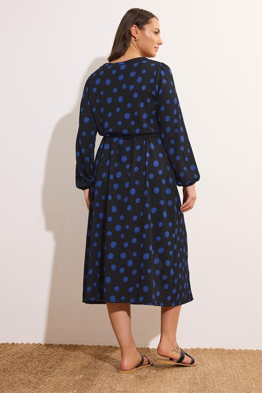 EVANS Plus Size Black & Blue Spot Print Split Front Dress | Yours Clothing  2