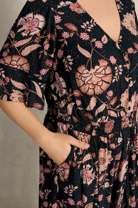 EVANS Plus Size Black Floral Crinkle Button Through Maxi Dress | Evans 5