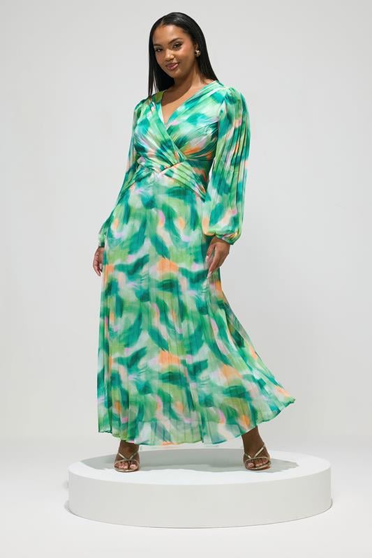 YOURS LONDON Plus Size Green Abstract Pleated Dress | Yours Clothing 1