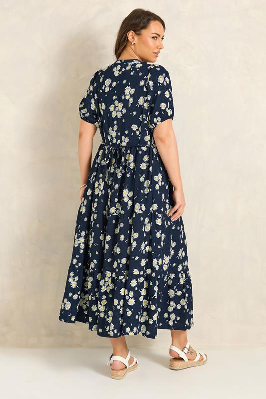 EVANS Plus Size Navy Blue Daisy Print Midi Dress | Evans 2