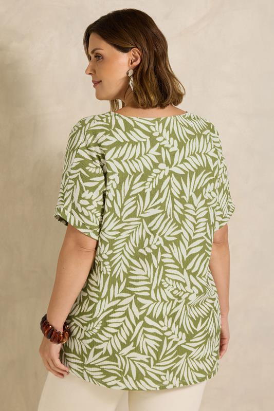 EVANS Plus Size Green Leaf Print Crinkle Blouse | Evans 2