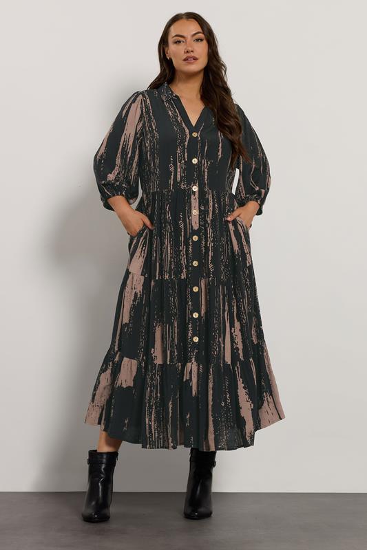 EVANS Plus Size Black Premium Smudge Print Tiered Maxi Dress | Evans 2