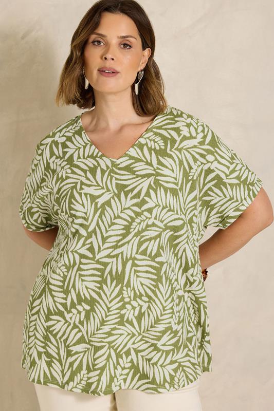 EVANS Plus Size Green Leaf Print Crinkle Blouse | Evans 1