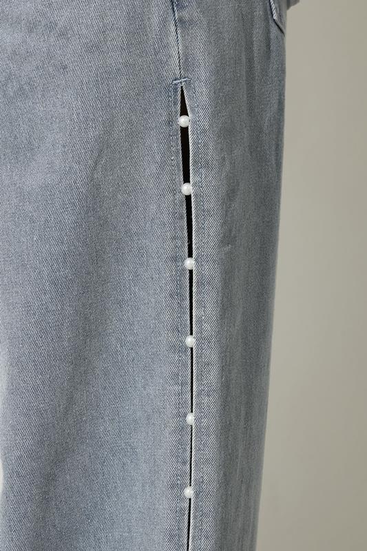 PixieGirl Petite Women's Light Blue Non-Stretch Pearl Detail Jeans | PixieGirl 4