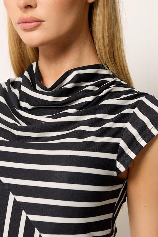 STAR Black Stripe Maxi Dress | StarByJM 4