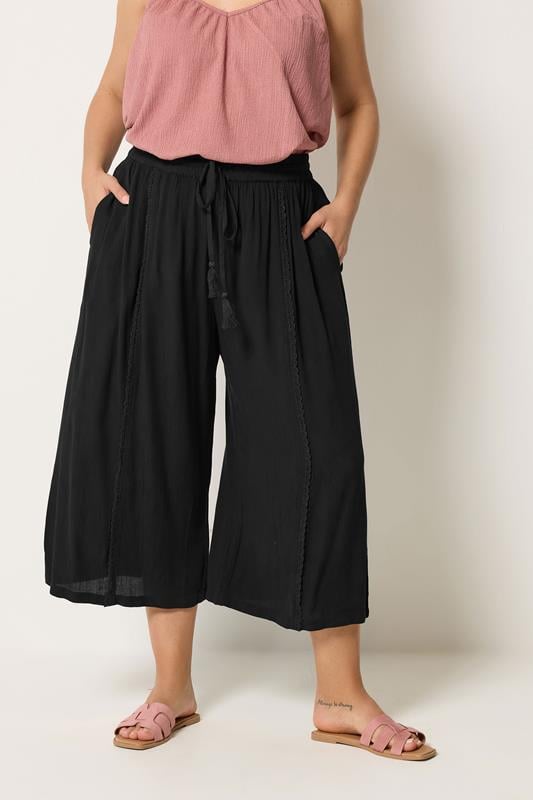 YOURS Curve Black Scallop Trim Crinkle Cropped Trousers