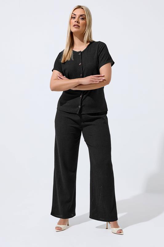 LIMITED COLLECTION Plus Size Black Crinkle Short Sleeve Top | Yours Clothing 2
