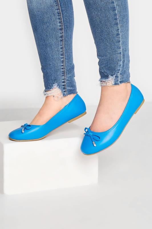 Plus Size  Yours Blue Ballerina Pumps In Wide E Fit & Extra Wide EEE Fit