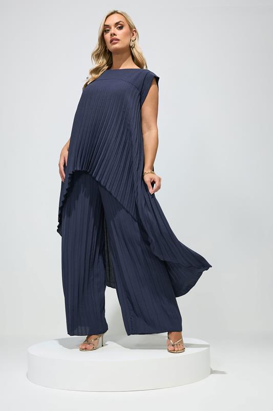 YOURS LONDON Plus Size Navy Blue Pleated Set | Yours Clothing 1