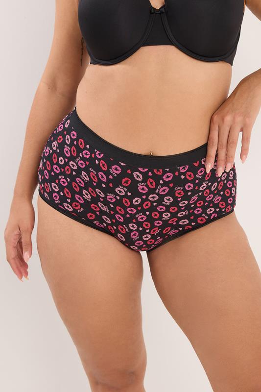 YOURSET 5 PACK Plus Size Red Kiss Print Full Briefs | Yours Clothing 2