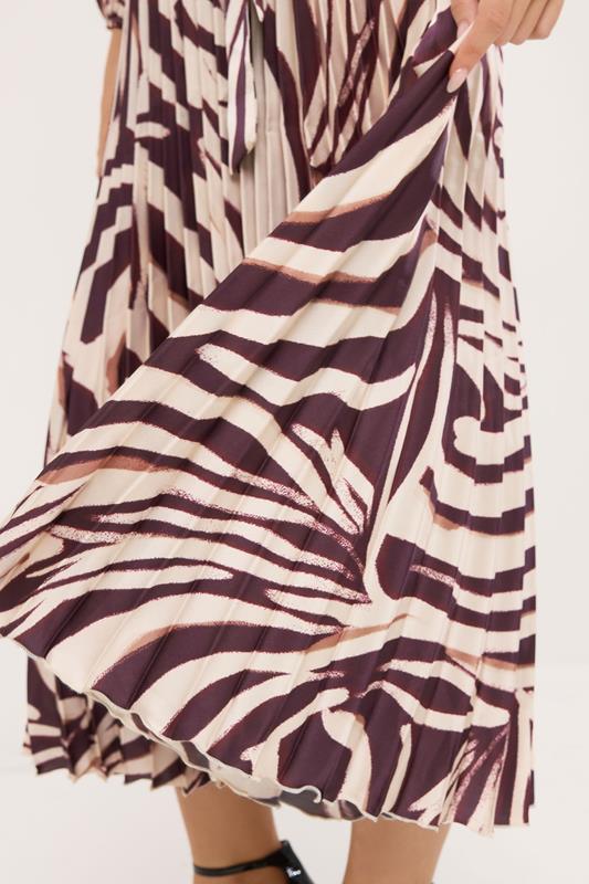 STAR Brown Zebra Pleated Dress | StarByJM 4