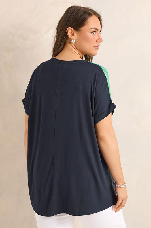 EVANS Plus Size Navy Blue & Teal Green Blurred Top 2