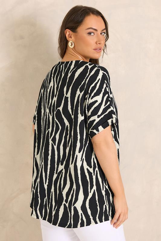 EVANS Plus Size Black Zebra Print V-Neck Top | Evans 4