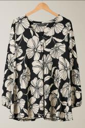 EVANS Plus Size Black Contrast Floral Jersey Crepe Top | Evans 6