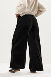 YOURS Plus Size Black Velvet Palazzo Trousers | Yours Clothing 6