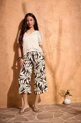 M&Co Petite Purple Leaf Print Cropped Trousers 3