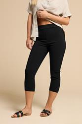 PixieGirl Petite Women's Black Slim Fit Capri Cropped Trousers | PixieGirl 1