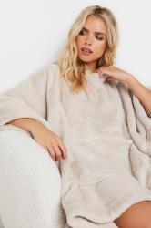 PixieGirl Petite Women's Stone Brown Faux Fur Blanket Hoodie | PixieGirl 1