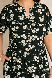 EVANS Plus Size Black Daisy Print Tiered Dress | Evans 4