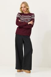 PixieGirl Petite Women's Burgundy Red Knitted 'Apres Ski' Slogan Jumper | PixieGirl 1