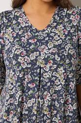 YOURS Plus Size Navy Blue Floral Pleat Front Top | Yours Clothing 4