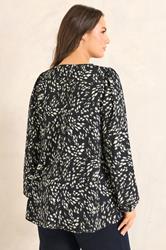 EVANS Plus Size Black Abstract Print Pleat Front Blouse | Evans 2