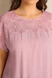 EVANS Plus Size Pink Lace Detail Short Sleeve Top | Evans  4