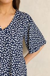 EVANS Plus Size Navy Blue Spot Print Pleat Front Top 4