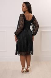 YOURS LONDON Plus Size Black Lace Sweetheart Skater Dress | Yours Clothing 2