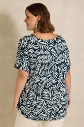 EVANS Plus Size Navy Blue Leaf Print Crinkle Blouse | Evans 2