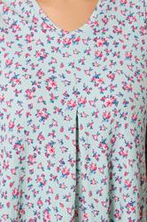 YOURS Plus Size Blue Ditsy Floral Textured Pleat Front Top | Yours Clothing 4