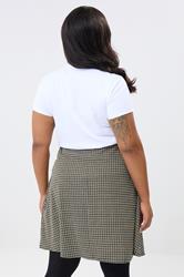 YOURS Plus Size Green Check Mini Skirt | Yours Clothing 2