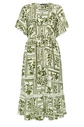 EVANS Plus Size Green Leaf Print Button Through Maxi Dress | Evans 5
