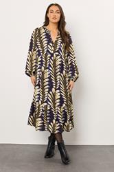 EVANS Plus Size Midnight Blue Leaf Print Tiered Maxi Dress | Evans 2