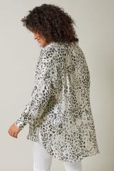 EVANS Plus Size Ivory White Leopard Print Blouse | Evans  2
