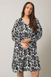 EVANS Plus Size Black Floral Print Crinkle Midi Dress | Evans 1
